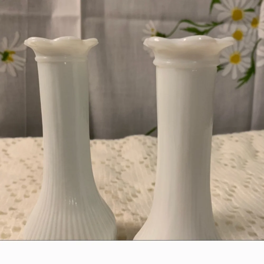 Vintage 2 Randall Glass Vases -White-EUC - Picture 4 of 13